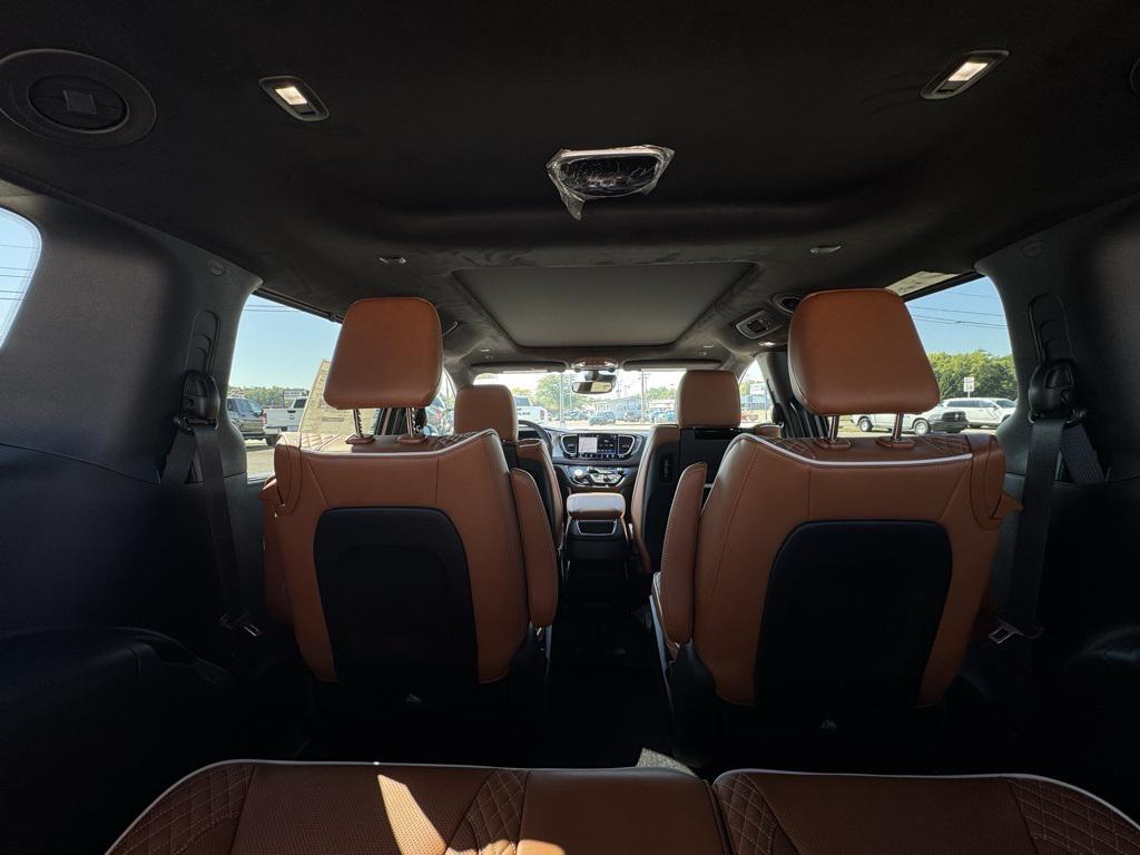 new 2026 Chrysler Pacifica car, priced at $58,075