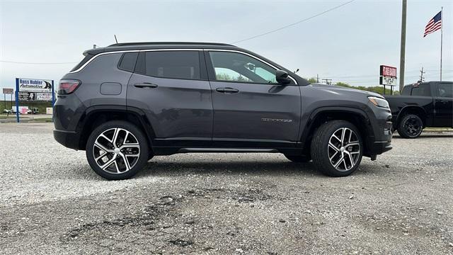 new 2024 Jeep Compass car, priced at $39,610