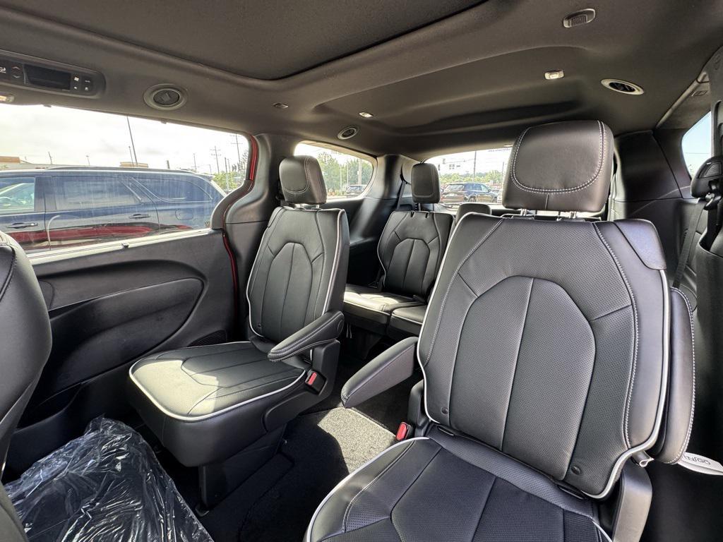 new 2026 Chrysler Pacifica car, priced at $55,113