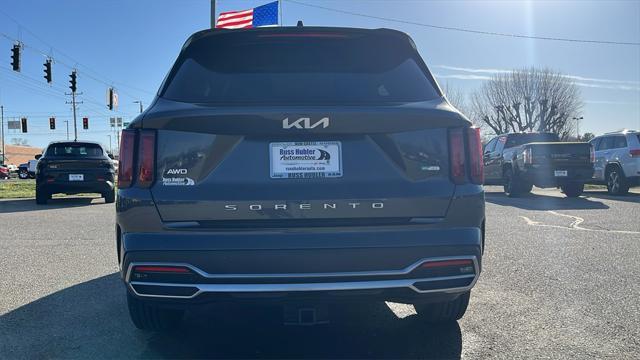 used 2022 Kia Sorento Hybrid car, priced at $25,540