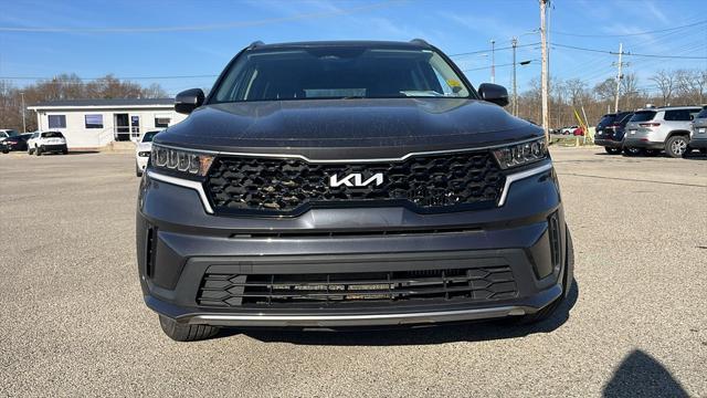 used 2022 Kia Sorento Hybrid car, priced at $25,540