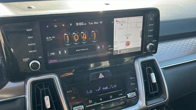 used 2022 Kia Sorento Hybrid car, priced at $25,540