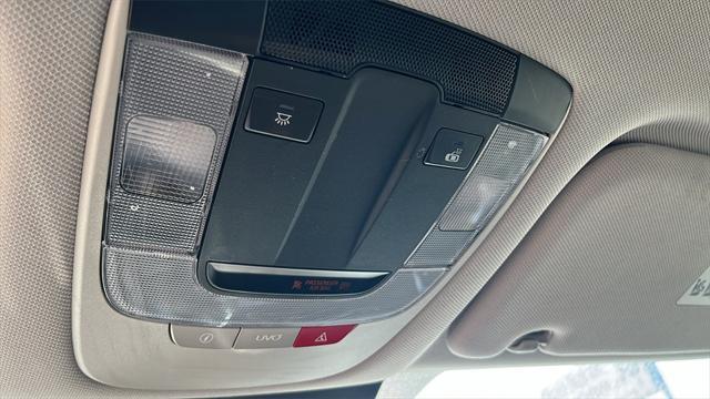 used 2022 Kia Sorento Hybrid car, priced at $25,540