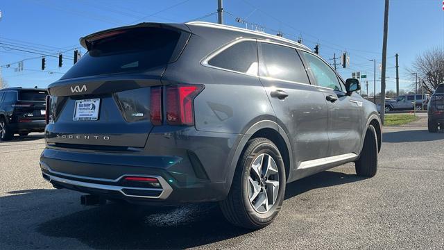 used 2022 Kia Sorento Hybrid car, priced at $25,540