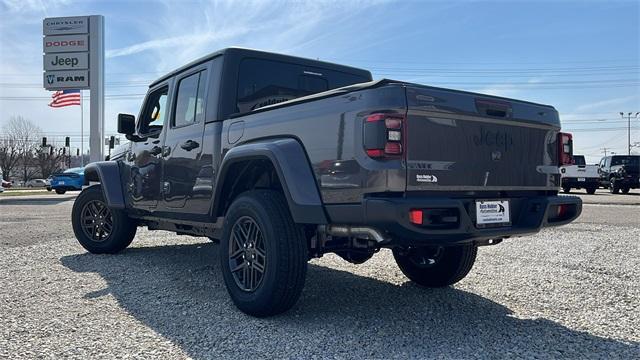 new 2024 Jeep Gladiator car, priced at $55,585