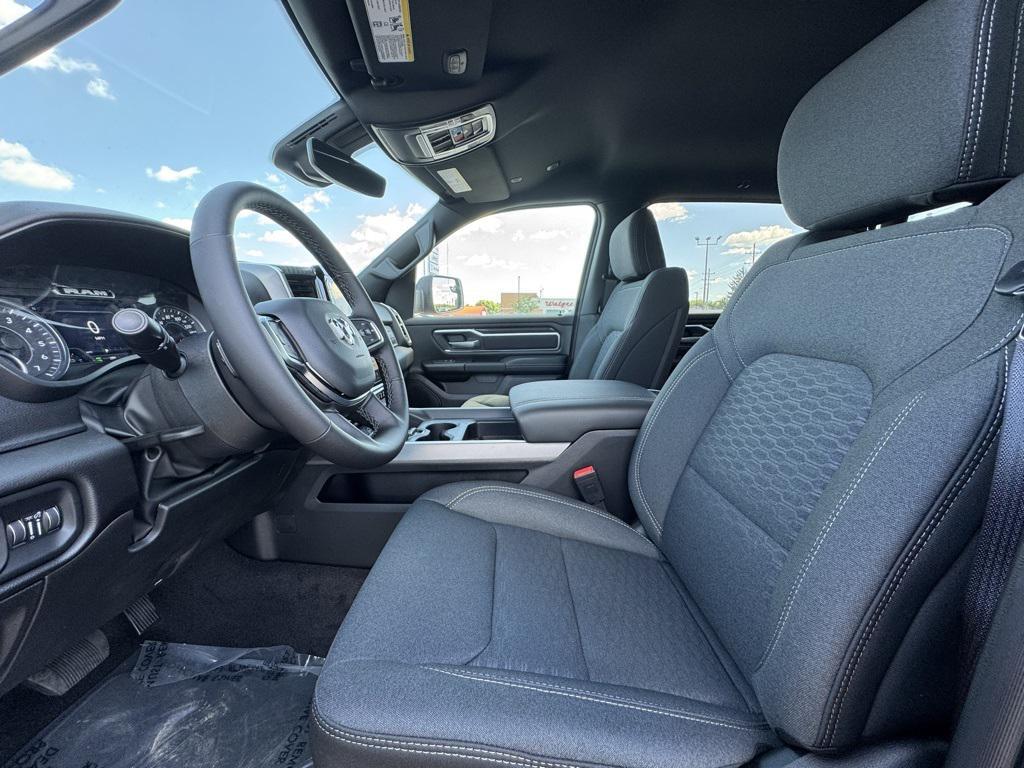 new 2025 Ram 1500 car, priced at $58,340