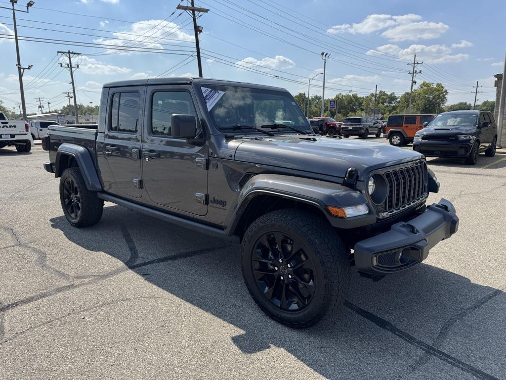 used 2024 Jeep Gladiator car, priced at $38,640