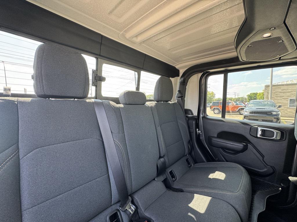 used 2024 Jeep Gladiator car, priced at $38,640