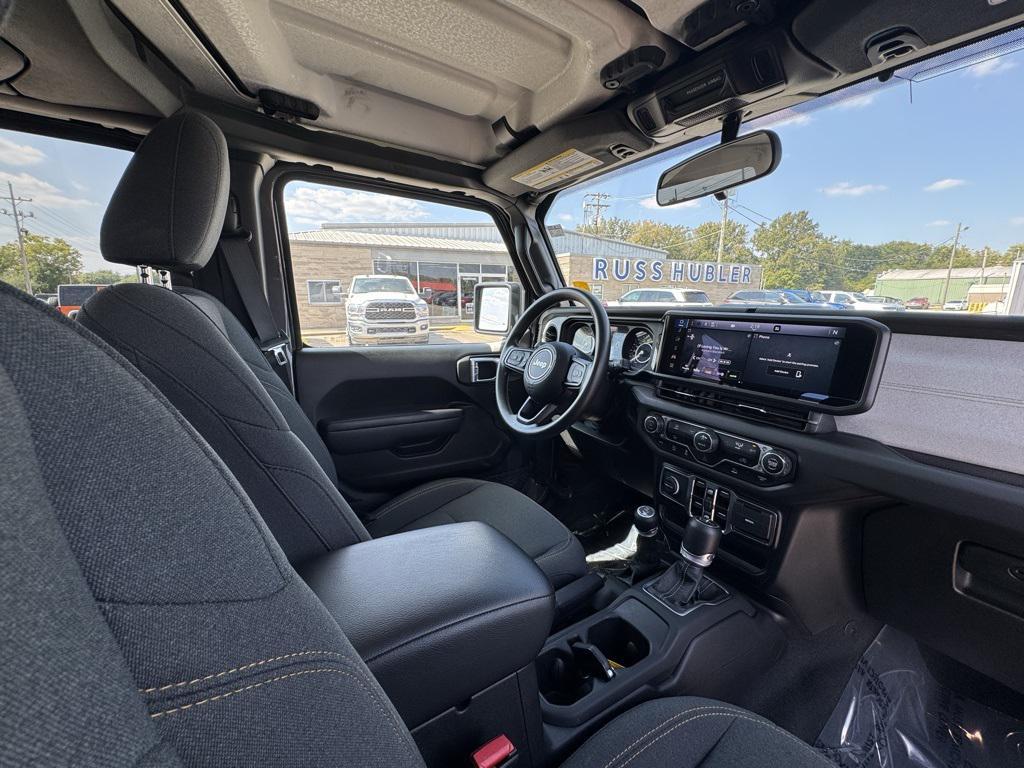 used 2024 Jeep Gladiator car, priced at $38,640