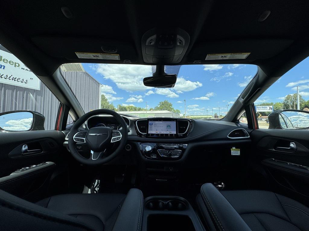 new 2026 Chrysler Pacifica car, priced at $44,812