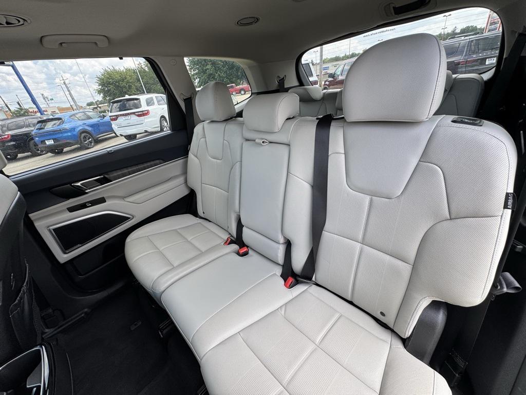 used 2023 Kia Telluride car, priced at $30,780