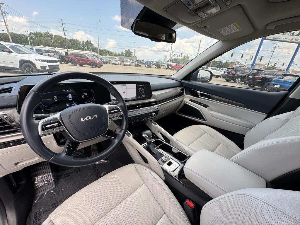 used 2023 Kia Telluride car, priced at $30,780