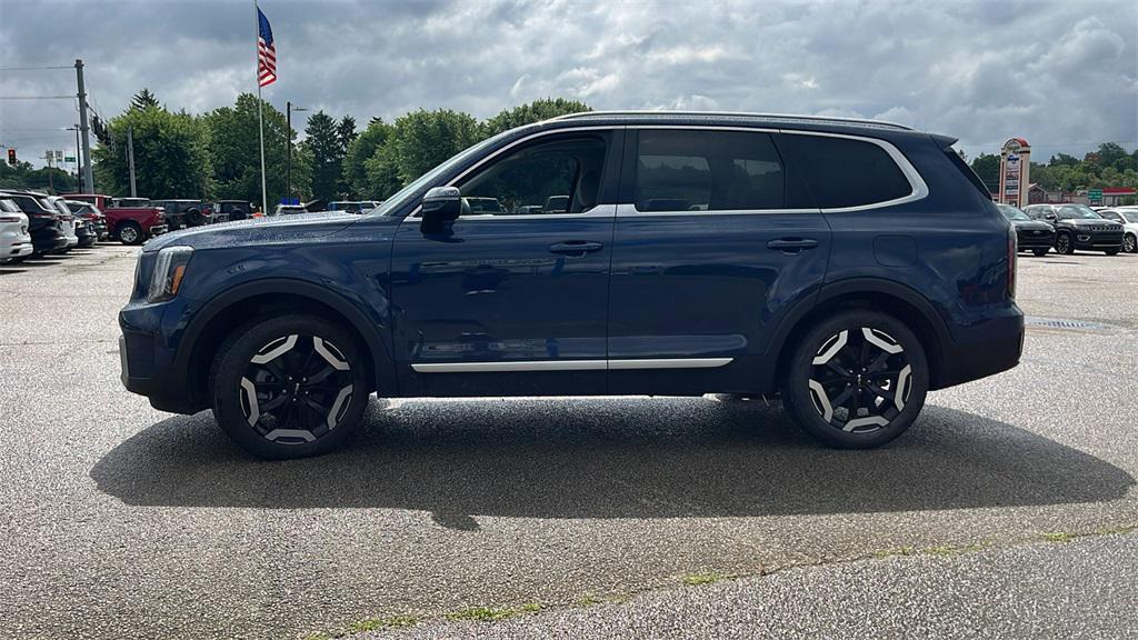 used 2023 Kia Telluride car, priced at $30,780