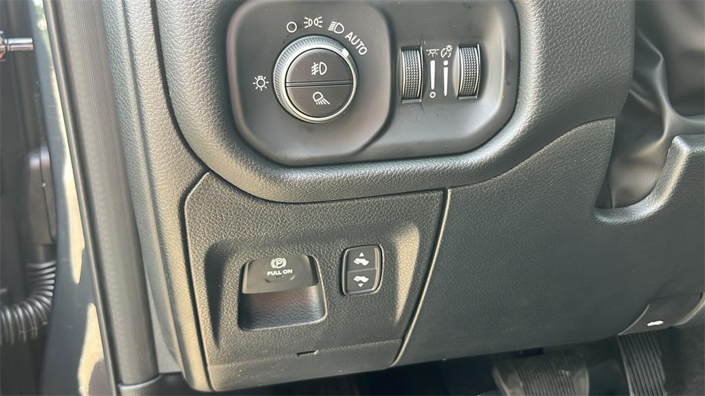 new 2025 Ram 1500 car, priced at $65,898