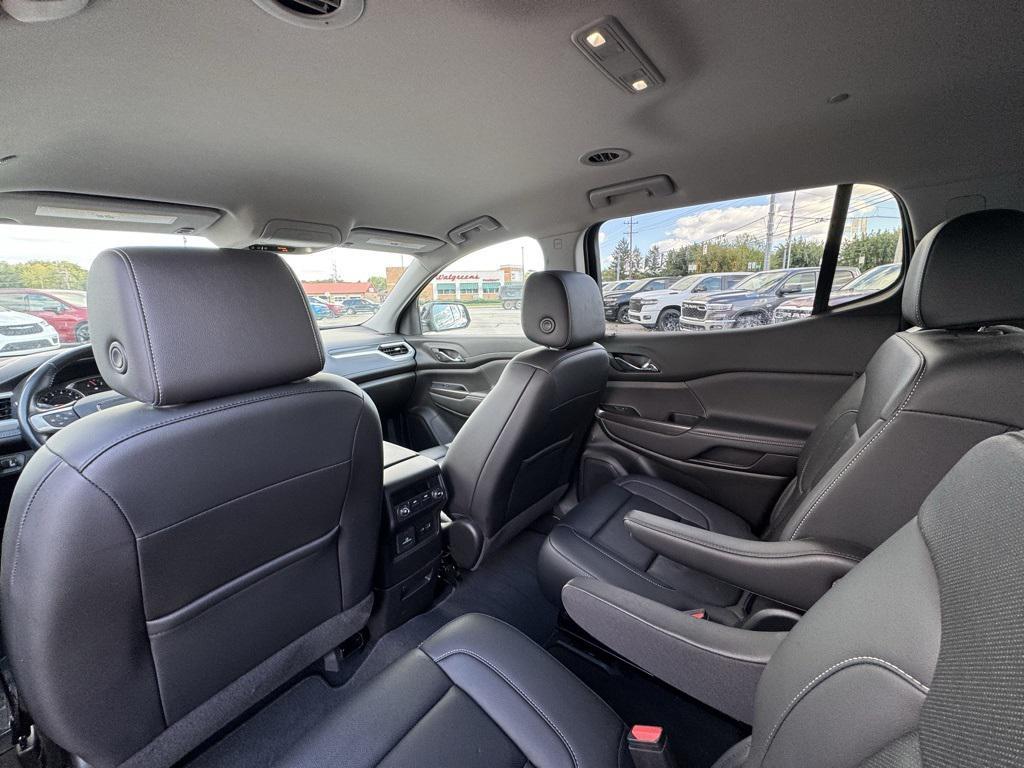 used 2022 GMC Acadia car, priced at $30,810