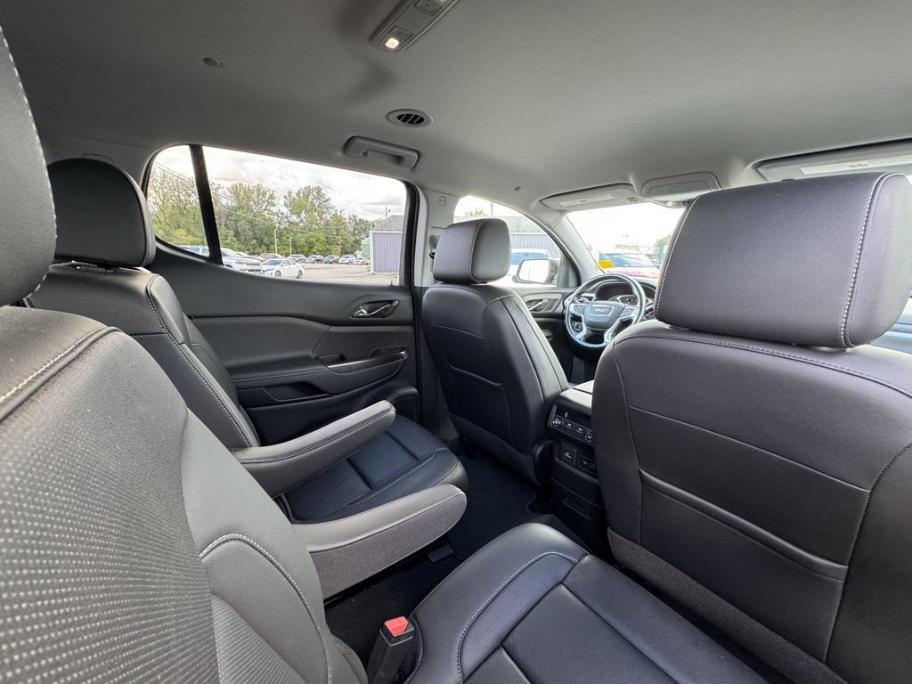 used 2022 GMC Acadia car, priced at $30,810