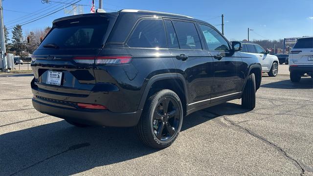 new 2025 Jeep Grand Cherokee car, priced at $46,470