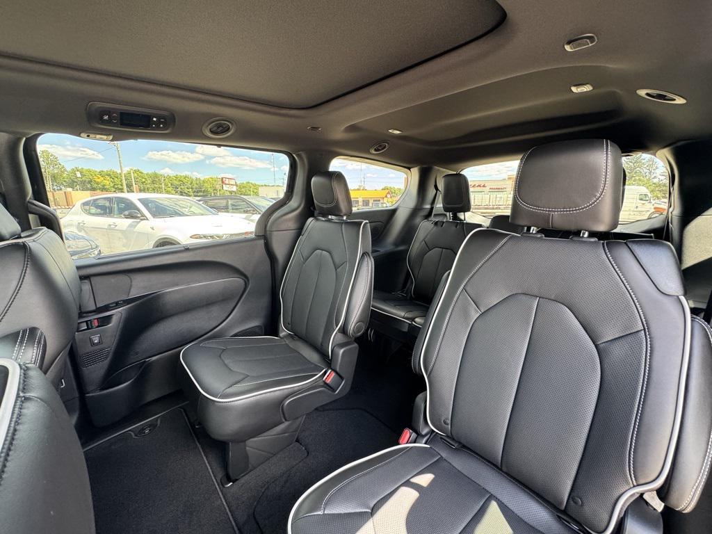 new 2026 Chrysler Pacifica car, priced at $54,672