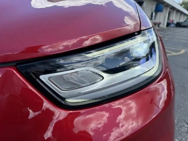 new 2024 Chrysler Pacifica car, priced at $43,610