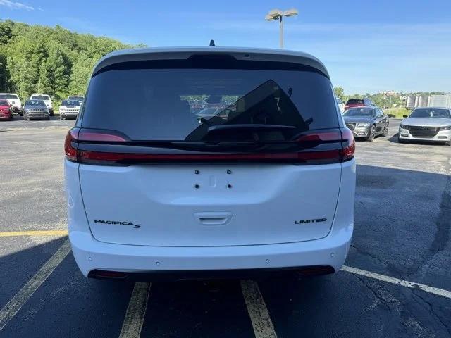 new 2024 Chrysler Pacifica car, priced at $48,790