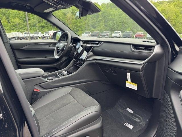 new 2025 Jeep Grand Cherokee L car, priced at $45,572