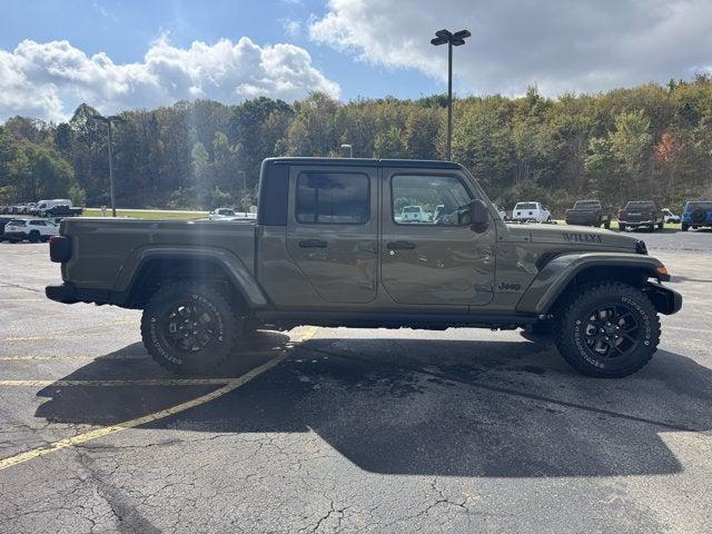 new 2025 Jeep Gladiator car, priced at $49,525
