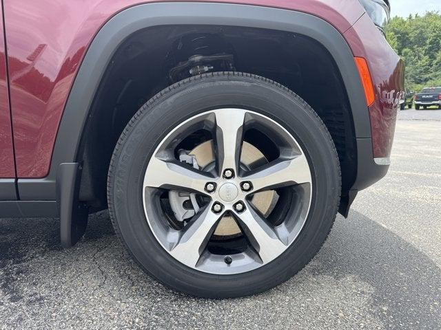 new 2025 Jeep Grand Cherokee car, priced at $56,580