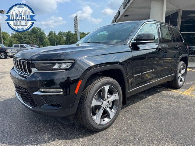 new 2025 Jeep Grand Cherokee car, priced at $54,730