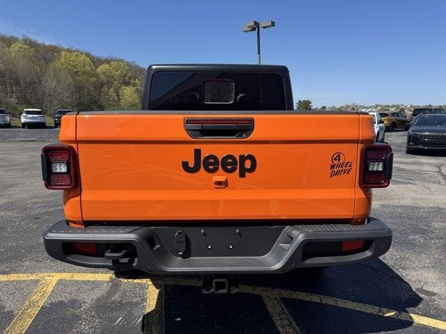 new 2025 Jeep Gladiator car, priced at $48,477