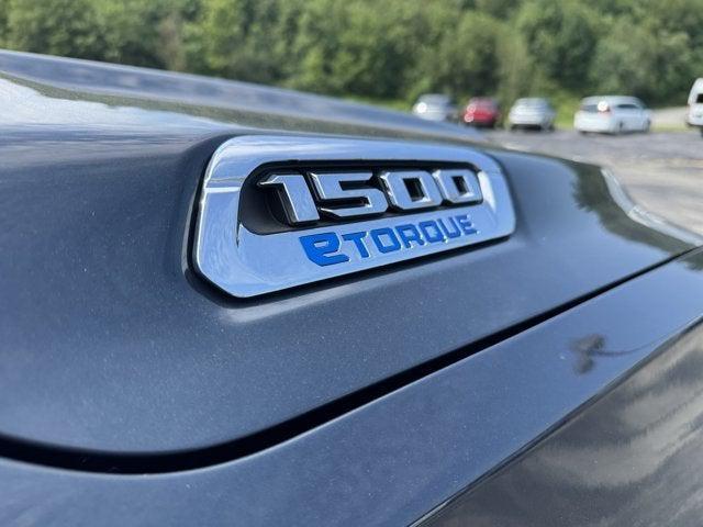 new 2025 Ram 1500 car, priced at $52,112