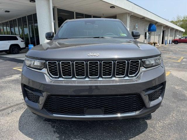 new 2025 Jeep Grand Cherokee car, priced at $39,072
