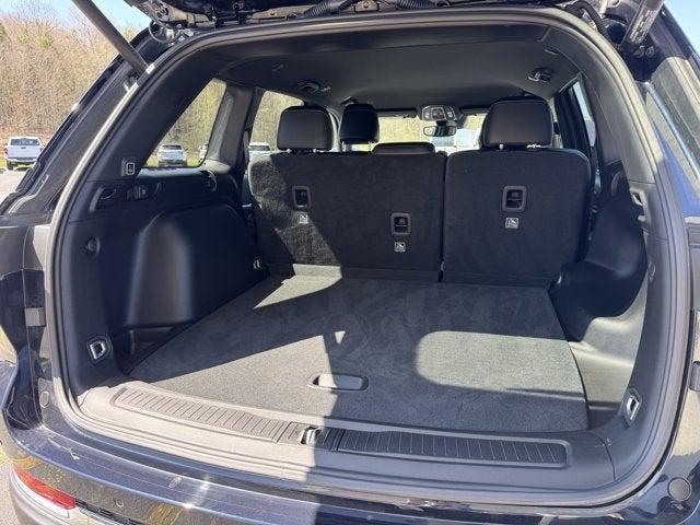 used 2024 Jeep Grand Cherokee car, priced at $41,988