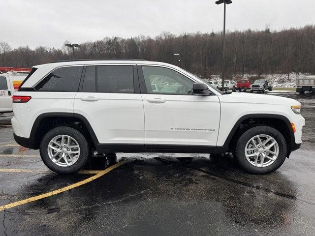 new 2025 Jeep Grand Cherokee car, priced at $41,870