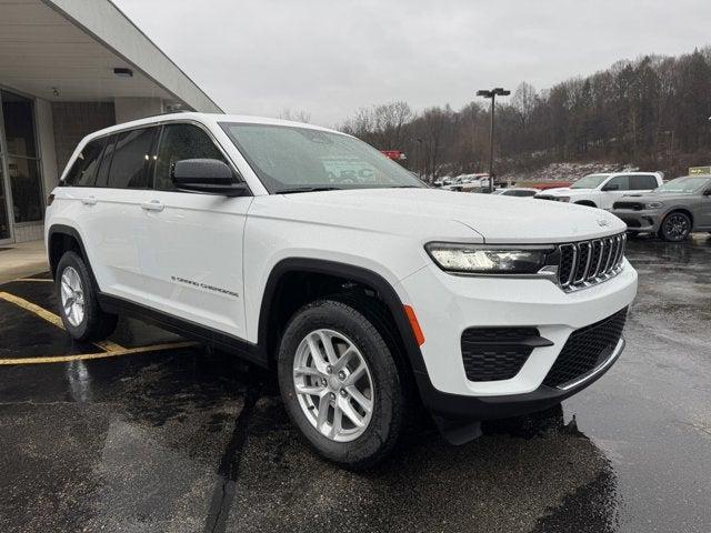 new 2025 Jeep Grand Cherokee car, priced at $41,870