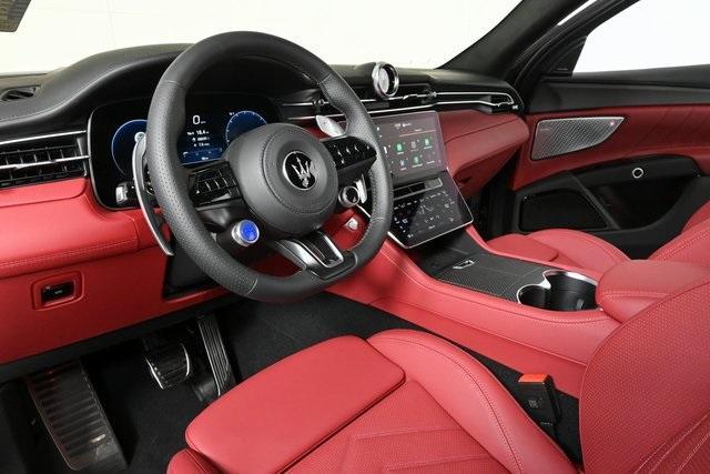 new 2025 Maserati Grecale car, priced at $100,525
