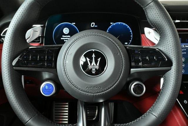 new 2025 Maserati Grecale car, priced at $100,525