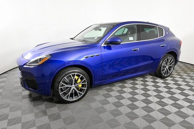new 2025 Maserati Grecale car, priced at $95,225
