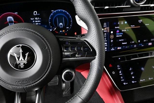 new 2025 Maserati Grecale car, priced at $96,375