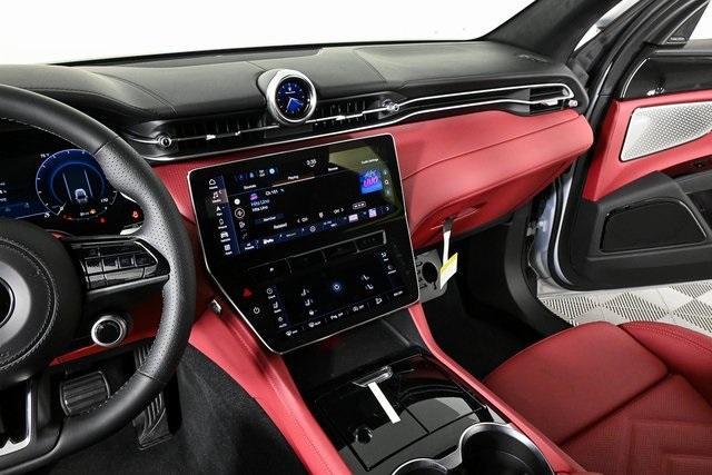 new 2025 Maserati Grecale car, priced at $96,375