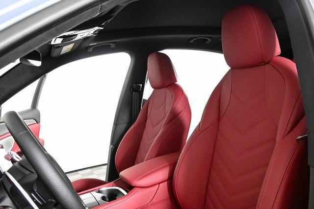 new 2025 Maserati Grecale car, priced at $96,375