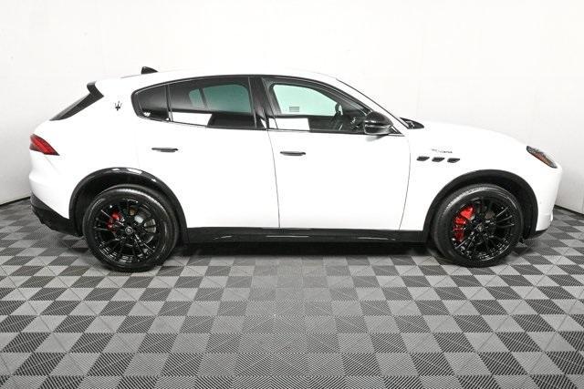 new 2025 Maserati Grecale car, priced at $97,305