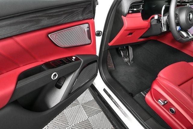 new 2025 Maserati Grecale car, priced at $97,305
