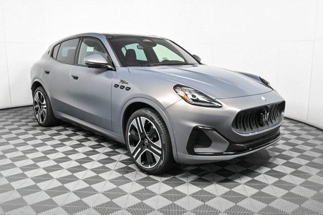 new 2025 Maserati Grecale Folgore car, priced at $136,645