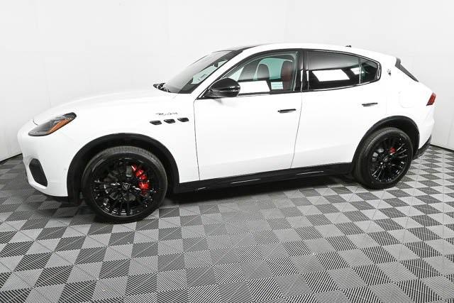 new 2025 Maserati Grecale car, priced at $85,850