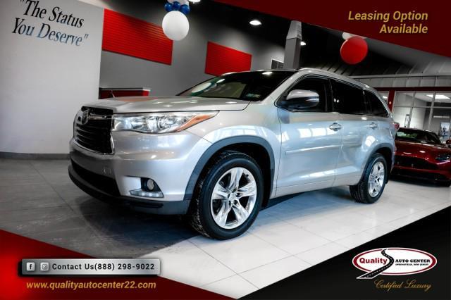 used 2014 Toyota Highlander car, priced at $19,282