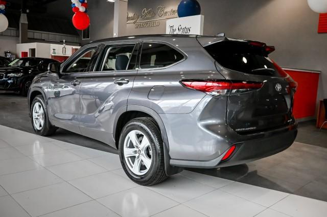 used 2021 Toyota Highlander car, priced at $29,888