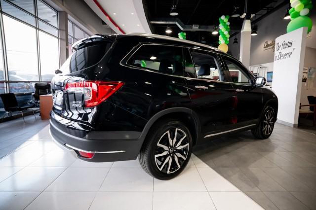 used 2022 Honda Pilot car, priced at $35,225