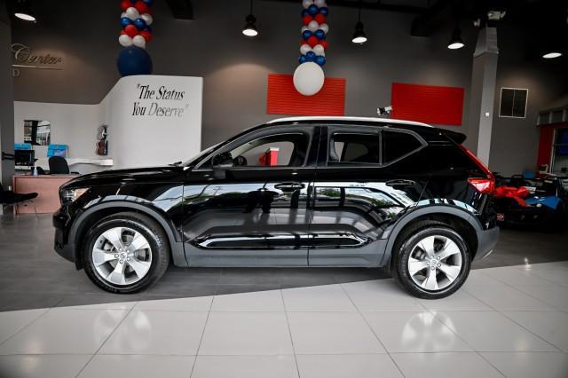 used 2022 Volvo XC40 car, priced at $19,888