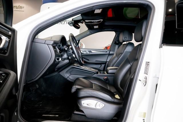 used 2018 Porsche Macan car