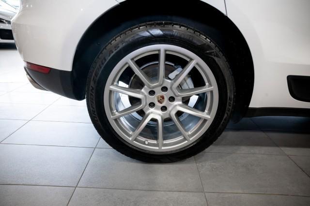 used 2018 Porsche Macan car